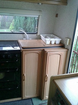                         Bailey Ranger 380/2 stabilizator nowe opony sucha - zdjęcie 6
                        