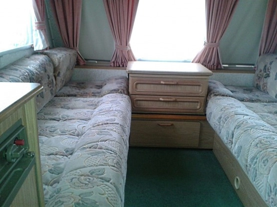                         Bailey Ranger 380/2 stabilizator nowe opony sucha - zdjęcie 7
                        