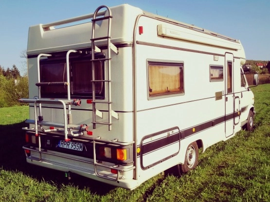                         PEUGEOT J5 2.5D CAMPER KLASYK - zdjęcie 19
                        
