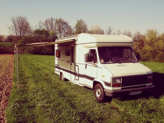                         PEUGEOT J5 2.5D CAMPER KLASYK - zdjęcie 8
                        
