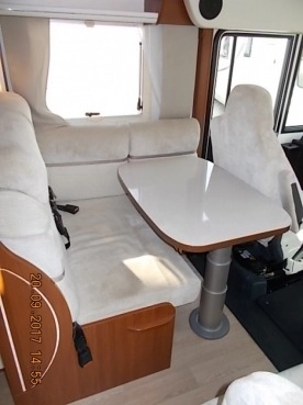                         RAPIDO 850 F - marka PREMIUM od autoryzowanego dealera - pełna historia - zdjęcie 5
                        