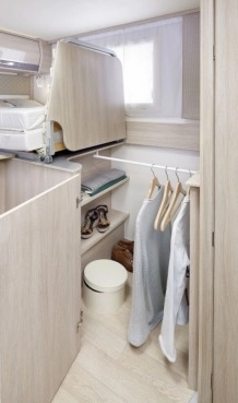                         RAPIDO 866 F - marka PREMIUM od autoryzowanego dealera, PROMOCJA – 47 000 PLN netto - zdjęcie 19
                        