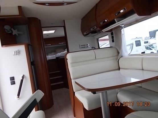                         RAPIDO 866 F - marka PREMIUM od autoryzowanego dealera, PROMOCJA – 47 000 PLN netto - zdjęcie 4
                        