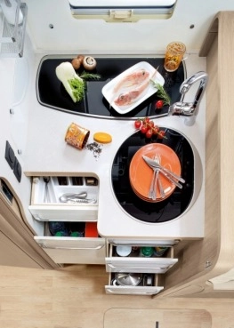                         RAPIDO 866 F - marka PREMIUM od autoryzowanego dealera, PROMOCJA – 47 000 PLN netto - zdjęcie 8
                        