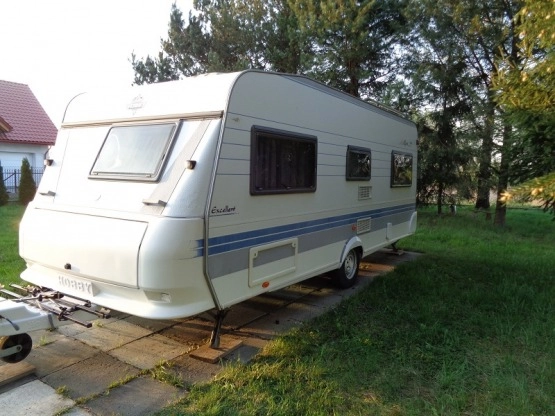                         Przyczepa kempingowa HOBBY EXELLENT 560 z 2005 r., solar, prywatna - zdjęcie 5
                        