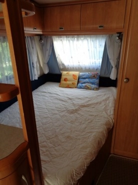                         Przyczepa kempingowa HOBBY EXELLENT 560 z 2005 r., solar, prywatna - zdjęcie 6
                        