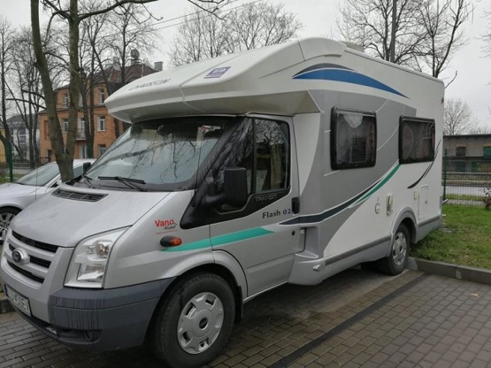                         Kamper Chausson 2011 r. bezwypadkowy - stan perfekcyjny - zdjęcie 10
                        