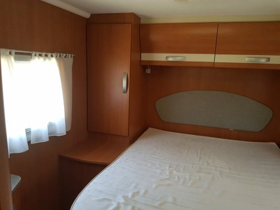                         KAMPER CAMPER AVENTURA PILOTE 2012 NA 5 OSÓB - zdjęcie 9
                        
