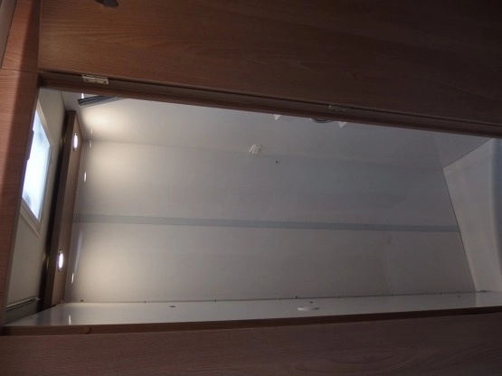                         kamper Burstner IXEO I 690 G nowy, OD RĘKI! - zdjęcie 16
                        