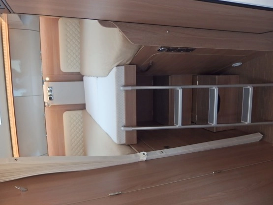                         kamper Burstner IXEO I 690 G nowy, OD RĘKI! - zdjęcie 17
                        