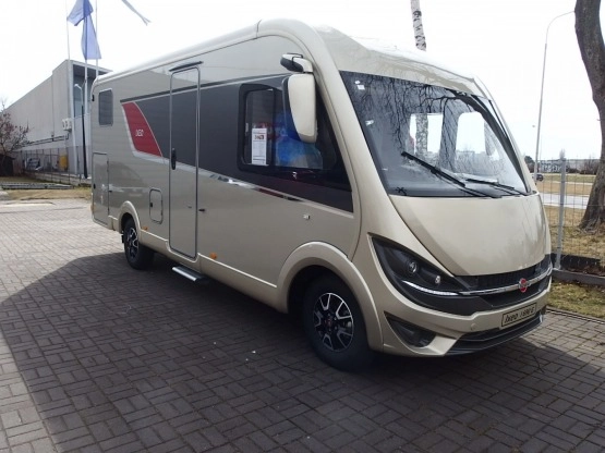                         kamper Burstner IXEO I 690 G nowy, OD RĘKI! - zdjęcie 6
                        