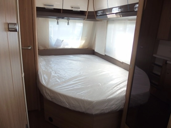                          Burstner Averso 580 TK nowa Łódź - od ręki! - zdjęcie 8
                        