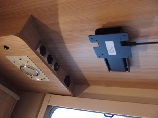                          Burstner Ixeo Time 710 G - nowy - Łódź - od ręki! - zdjęcie 25
                        