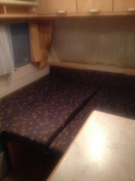                         Czyściutka "NOWA" 99r przyczepa kempingowa chateau 353c ZAREJESTROWANA - zdjęcie 1
                        