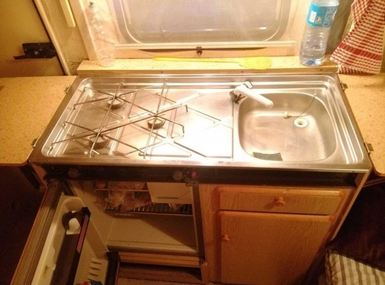                         Knaus suedwind 440 w całości lub części  - zdjęcie 3
                        