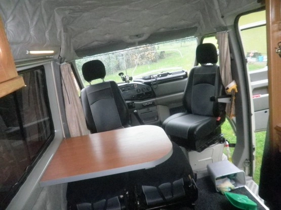                         VW LT-35 kamper - zdjęcie 5
                        