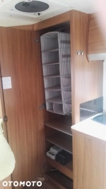                         Sprzedam Knausa Skywave 2010 r. świetnie utrzymany - zdjęcie 15
                        