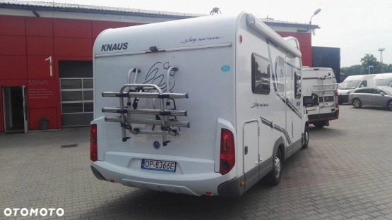                         Sprzedam Knausa Skywave 2010 r. świetnie utrzymany - zdjęcie 2
                        