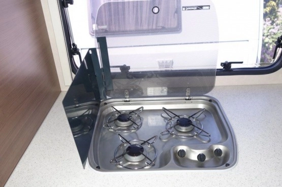                         Przyczepa kempingowa Adria Adiva 553 PH - zdjęcie 11
                        