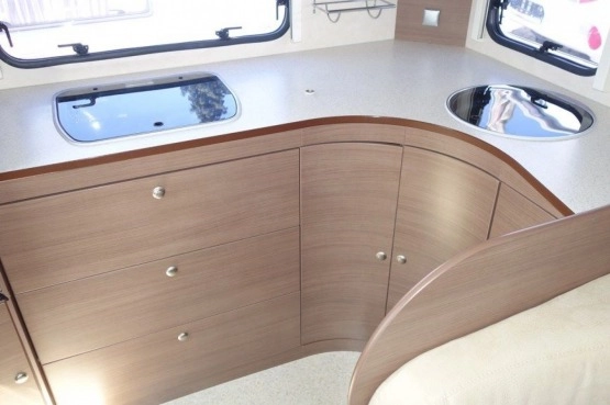                         Przyczepa kempingowa Adria Adiva 553 PH - zdjęcie 17
                        