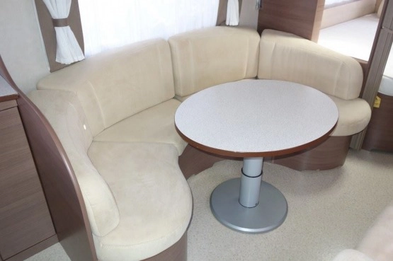                         Przyczepa kempingowa Adria Adiva 553 PH - zdjęcie 8
                        