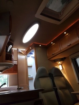                         Peugeot Boxer Kamper 3.0 Hobby  - zdjęcie 1
                        