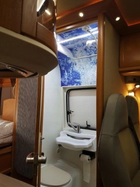                         Peugeot Boxer Kamper 3.0 Hobby  - zdjęcie 7
                        