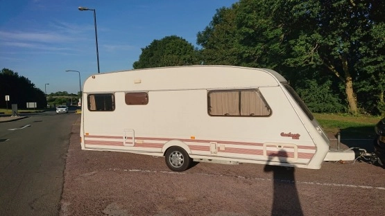                         Fleetwood Garland 165-5 Luxe 1997r. DMC 1250kg - zdjęcie 4
                        