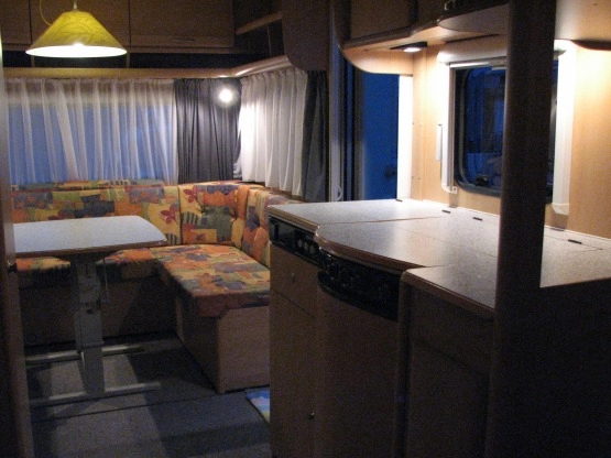                         Przyczepa kempingowa Dethleffs Camper 510V - zdjęcie 11
                        