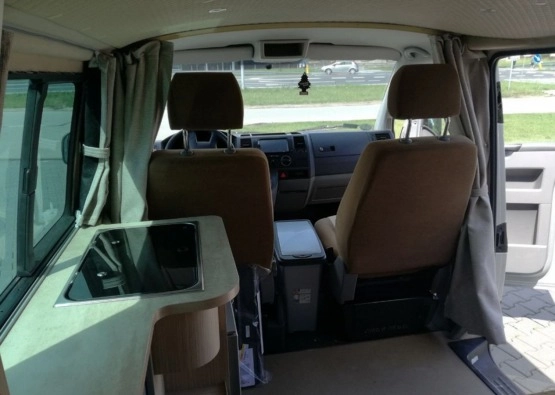                         Volkswagen TRANSPORTER - zdjęcie 6
                        