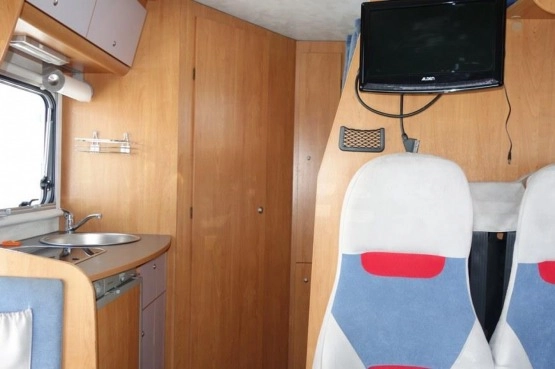                         Camper Ducato Joint - zdjęcie 2
                        