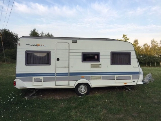                         Przyczepa Hobby 495UL z przedsionkiem - zdjęcie 1
                        