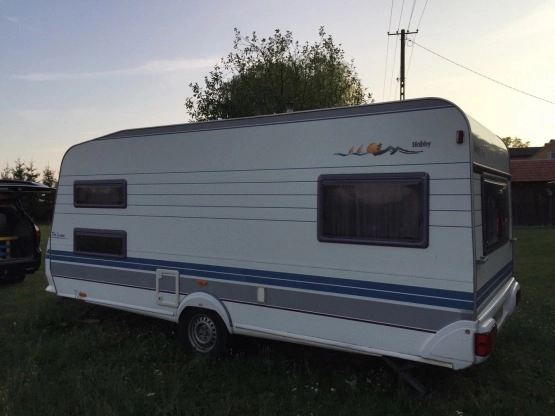                         Przyczepa Hobby 495UL z przedsionkiem - zdjęcie 8
                        