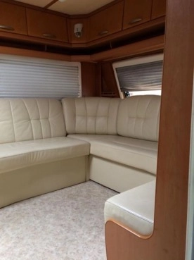                         Przyczepa Fendt Diamant 590 2005r. - zdjęcie 1
                        