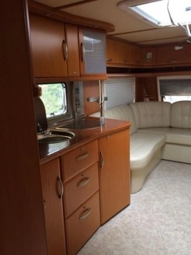                         Przyczepa Fendt Diamant 590 2005r. - zdjęcie 6
                        