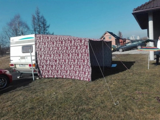                         Przyczepa kempingowa FENDT DIAMANT + Nowy Przedsionek - zdjęcie 9
                        