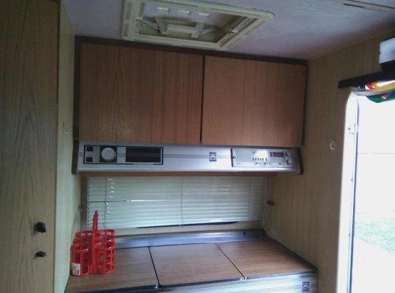                         Przyczepa Campingowa KIP GOLDSTREAM G.445 CHATEAU - zdjęcie 9
                        