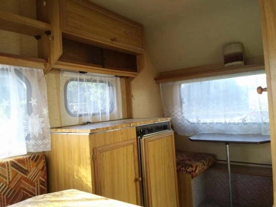                         Przyczepa campingowa marki Wilk model Safari Touring - zdjęcie 3
                        