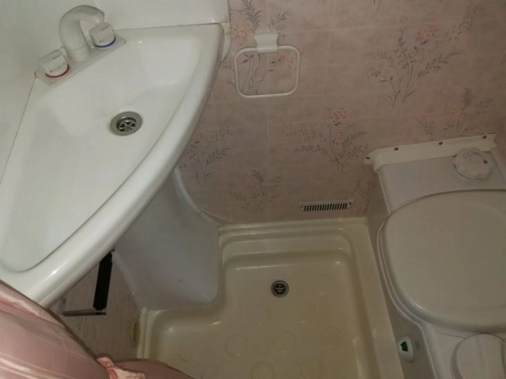                         Przyczepa kempingowa Fleetwood 5-osobowa z przedsionkiem i napędem, 1995r. - zdjęcie 2
                        