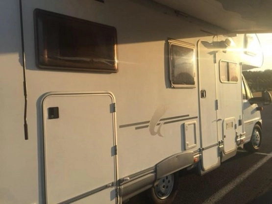                         Camper Elnagh Fiat Ducato - zdjęcie 9
                        