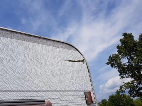                         Przyczepa Dethleffs 4 os. Mover 2001r. - zdjęcie 4
                        