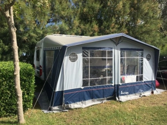                         Przyczepa Hobby 440SF, mover, przedsionek Isabella z karbonowym stelażem - zdjęcie 1
                        