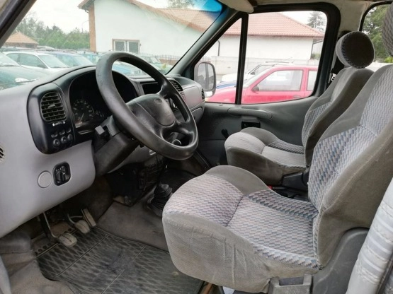                         Ford Transit 2.5 diesel 1994 rok produkcji - zdjęcie 8
                        
