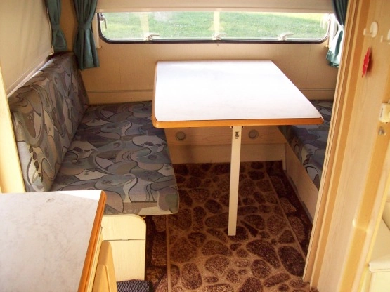                         sprzedam przyczepe kempingowa Home -Car - zdjęcie 3
                        