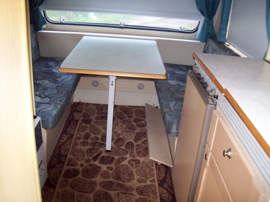                         sprzedam przyczepe kempingowa Home -Car - zdjęcie 5
                        