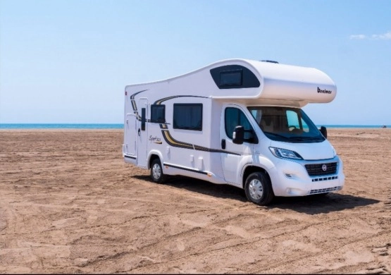                         KAMPER CAMPER BENIMAR SPORT 323 7 OSÓB MODEL 2019 - zdjęcie 4
                        