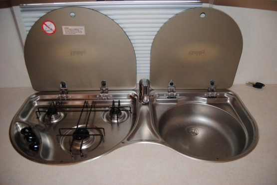                         HOBBY 560 Zarejestrowana! Bogato Wyposażona! Przedsionek! 2008 ROK TANIO - zdjęcie 18
                        