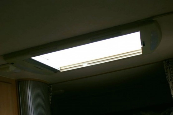                         Kamper Eura Mobil 585 - zdjęcie 3
                        