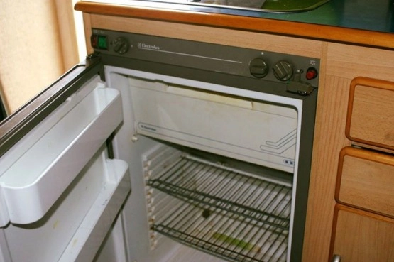                         Kamper Eura Mobil 585 - zdjęcie 8
                        