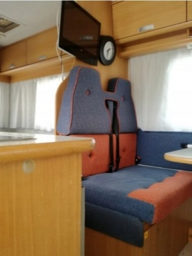                         Camper Ford 2006 - zdjęcie 8
                        